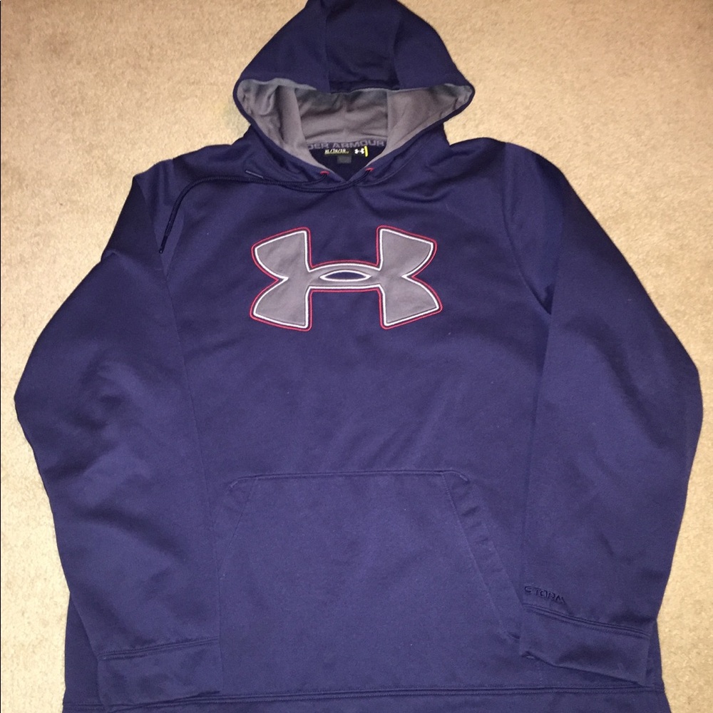 Under Armour men's XL hoodie